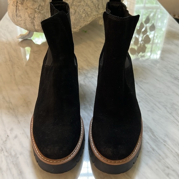 Dolce Vita HALINA Black Suede Chelsea Boots - Picture 2 of 6